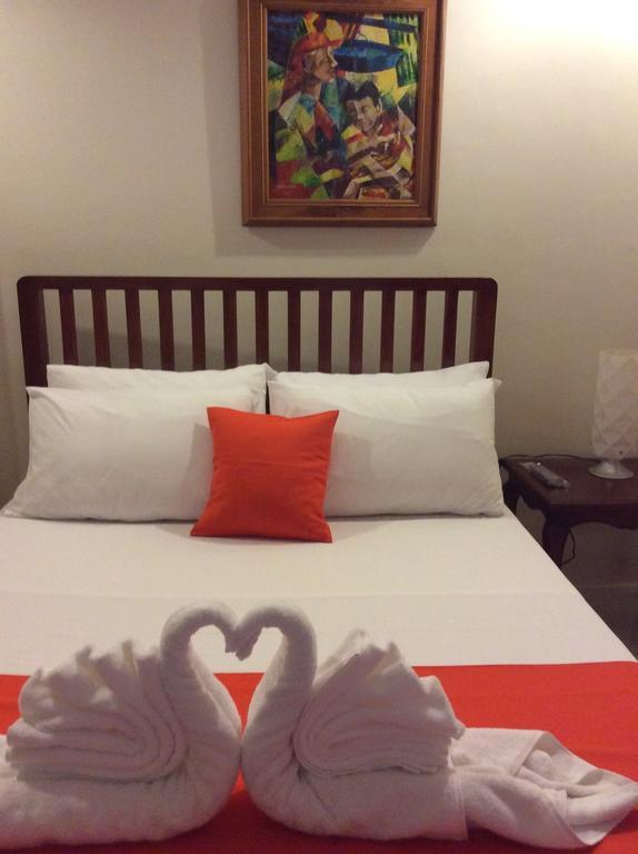Casa Roces Bed and Breakfast Legazpi Værelse billede