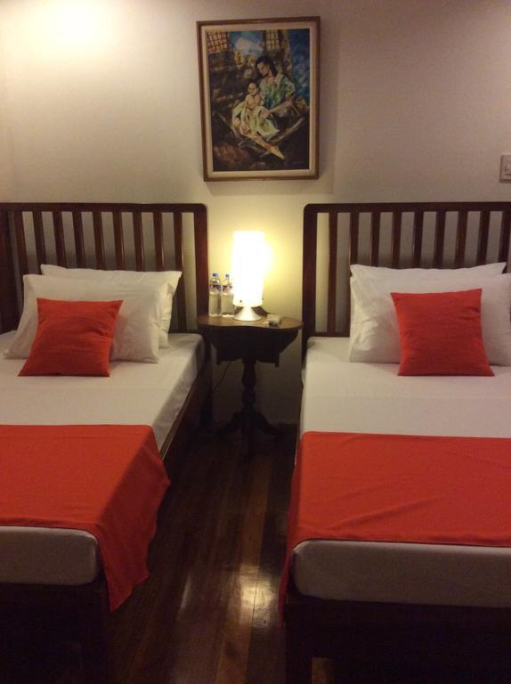 Casa Roces Bed and Breakfast Legazpi Værelse billede